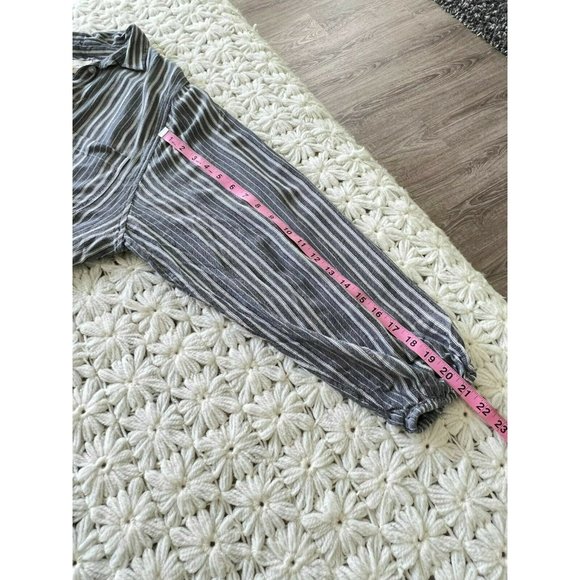 AMERICAN EAGLE OUTFITTERS  Button Front Tie Waist Stripe Gray White Small - Picture 11 of 12